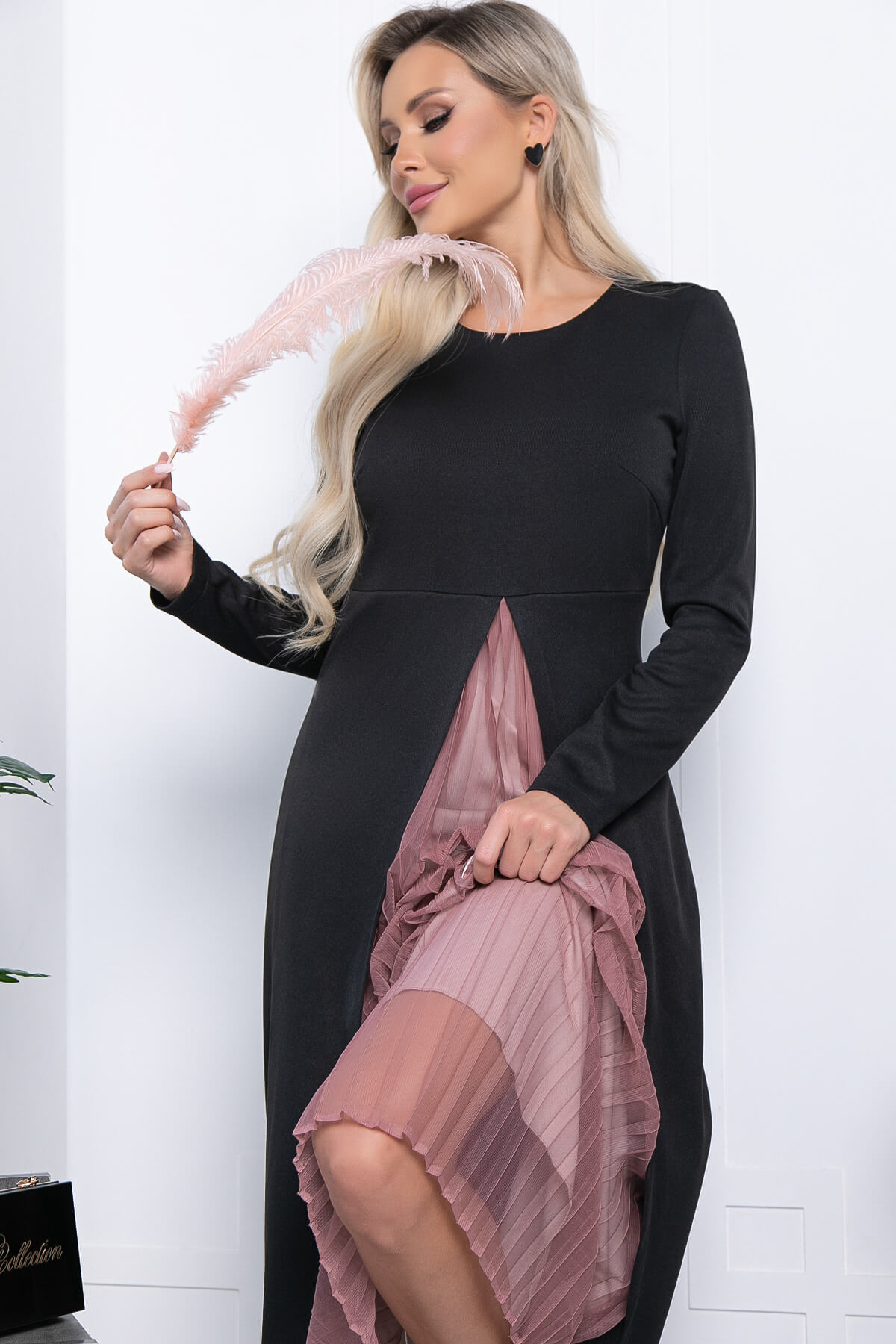 

Платье женское LT Collection Аларика черное 52 RU, Черный, Аларика