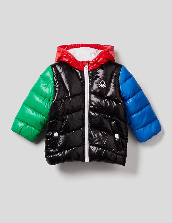 

Куртка для мальчиков Benetton цв. черный р.98, 21A_2EO053NP0