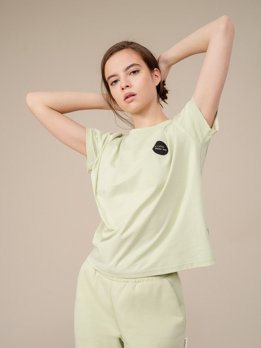 

Футболка женская Outhorn HOL22-TSD605 зеленая M, Зеленый, HOL22-TSD605