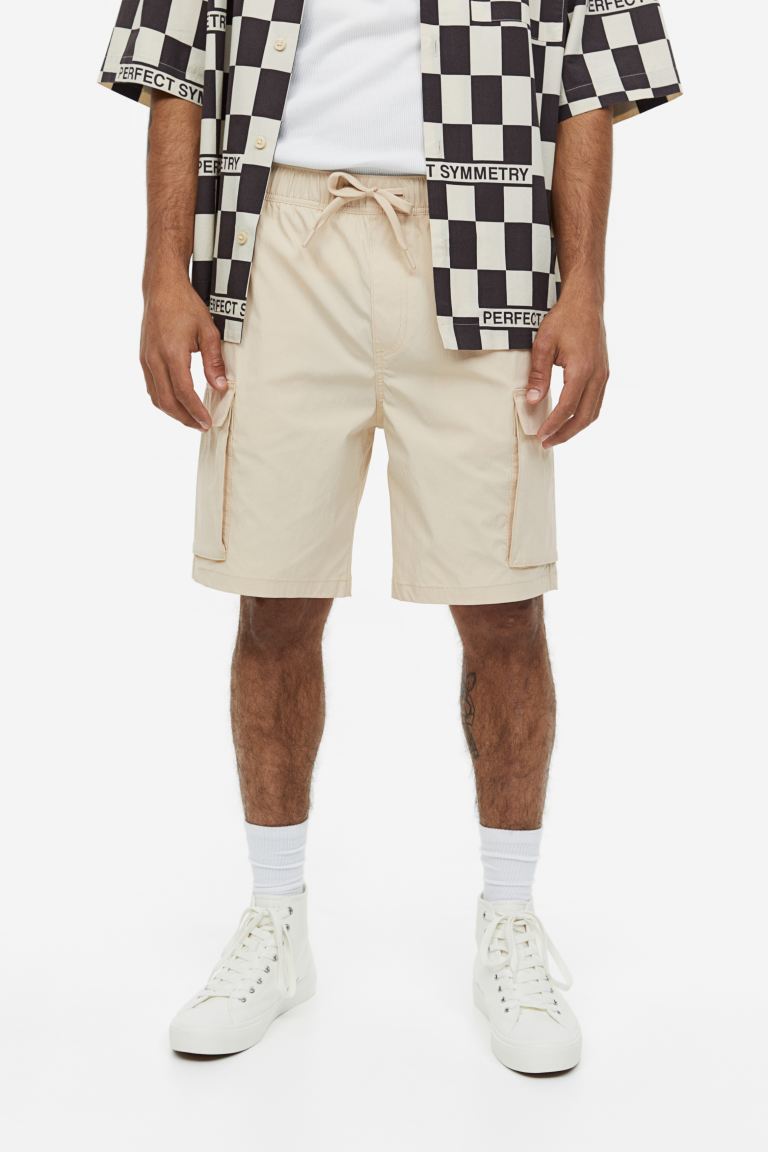 

Шорты карго мужские H&M 1062247007 бежевые 2XL (доставка из-за рубежа), Бежевый, 1062247007
