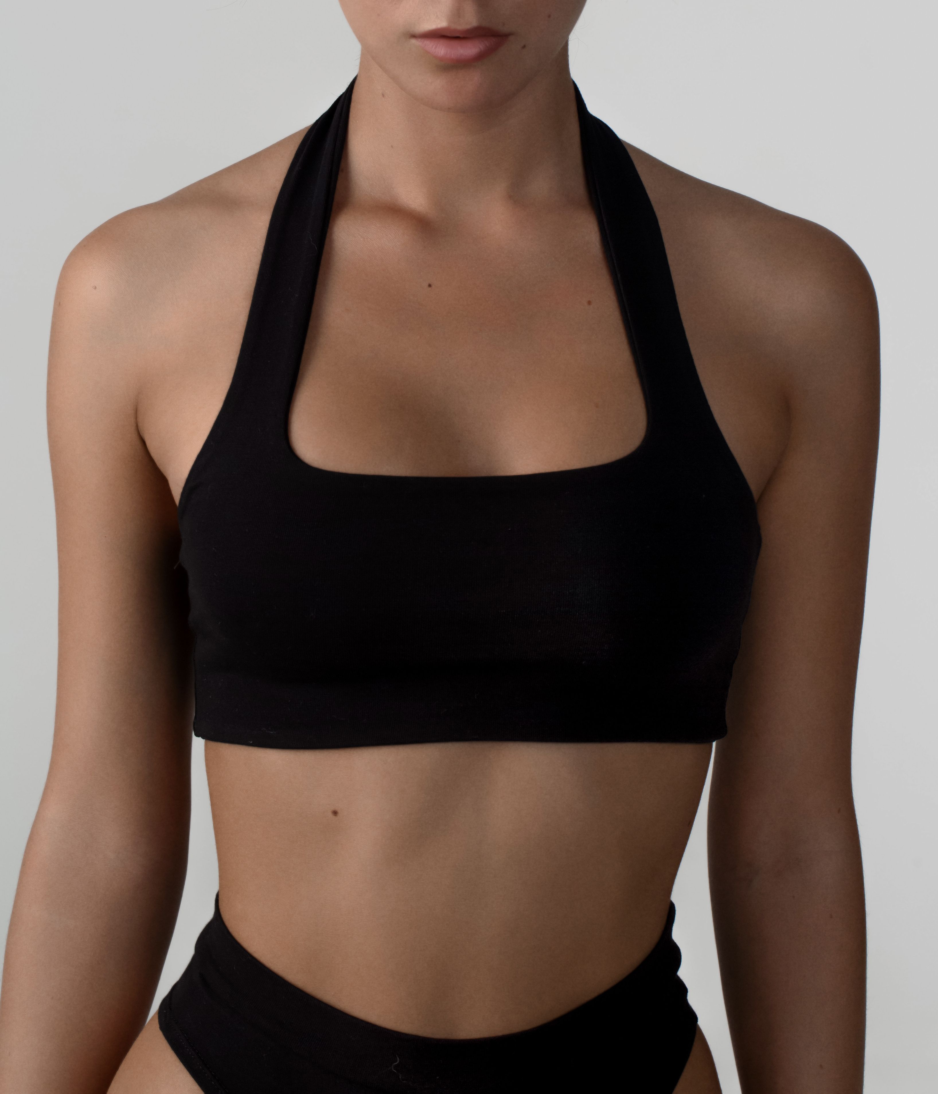

Топ женский Elements clothes бандо черный M, бандо