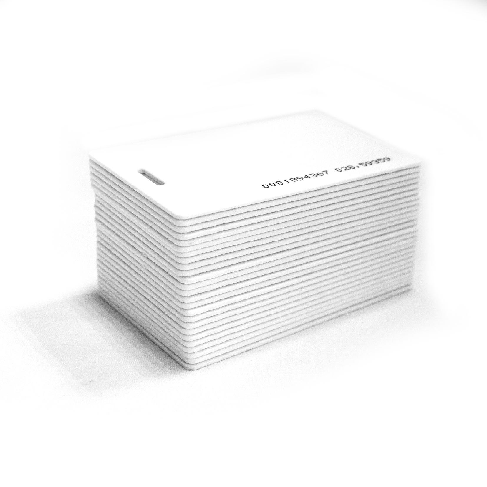 Набор пропускных карточек Slinex Proximity для считывателей с кодом Em-marine, 100 штук для бейджа и карточек