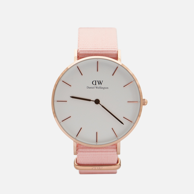 фото Наручные часы женские daniel wellington petite rosewater