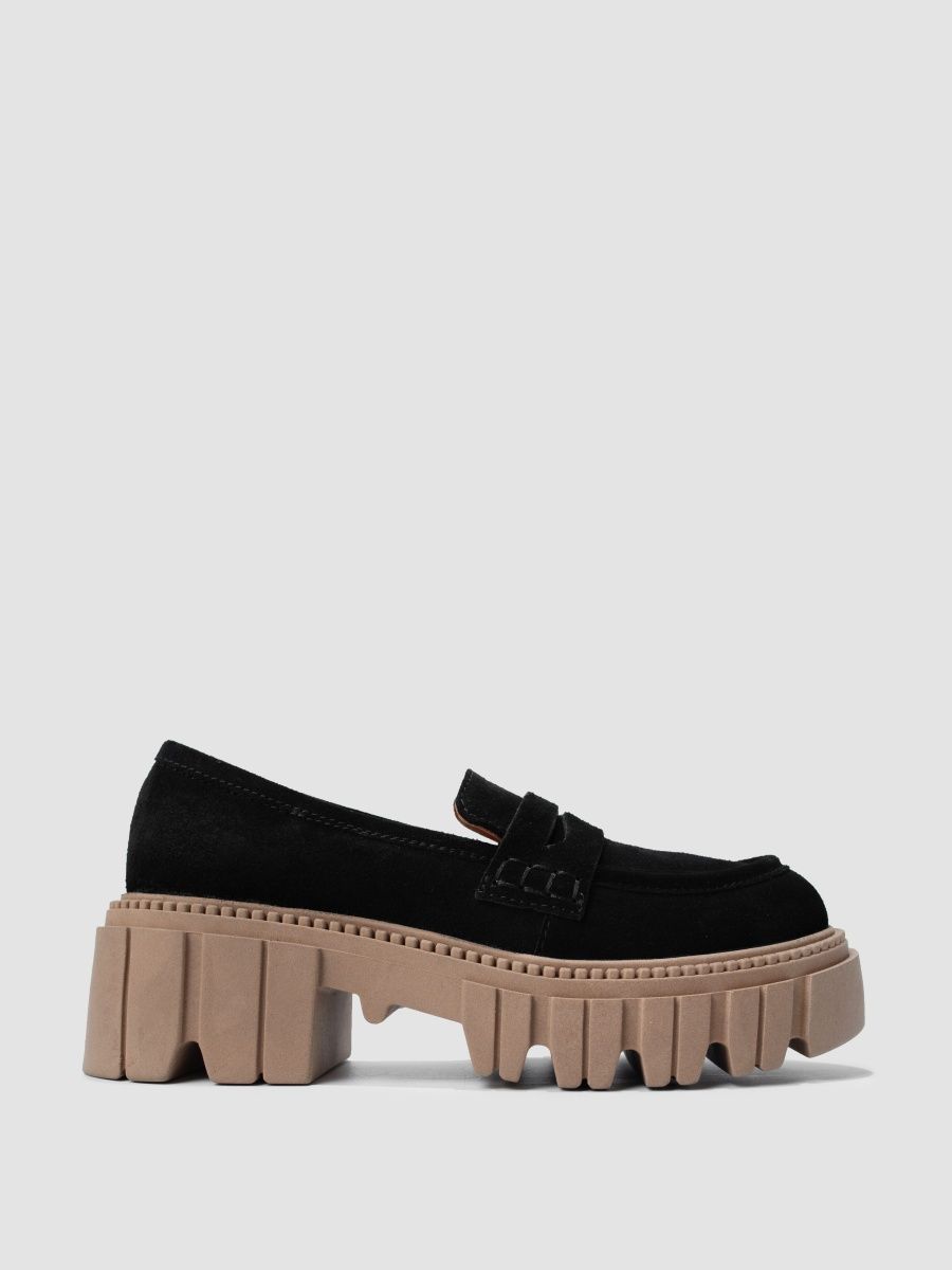 

Лоферы женские Reversal 510211 черные 40 RU, Черный, 510211