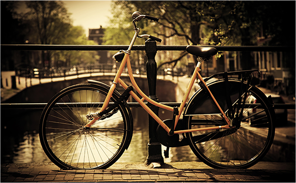 фото Картина на холсте с подрамником хитарт "велосипед" 60x37 см модулка