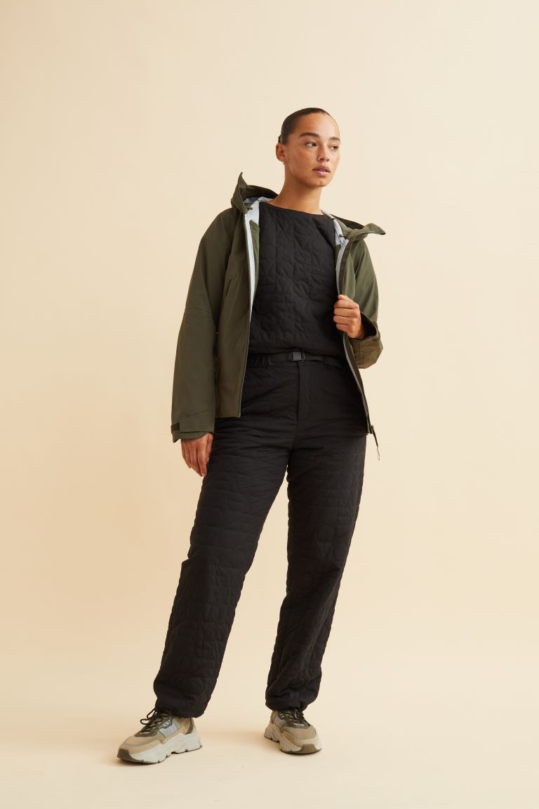 

Брюки женские H&M 1067066001 черные M (доставка из-за рубежа), Черный, 1067066001