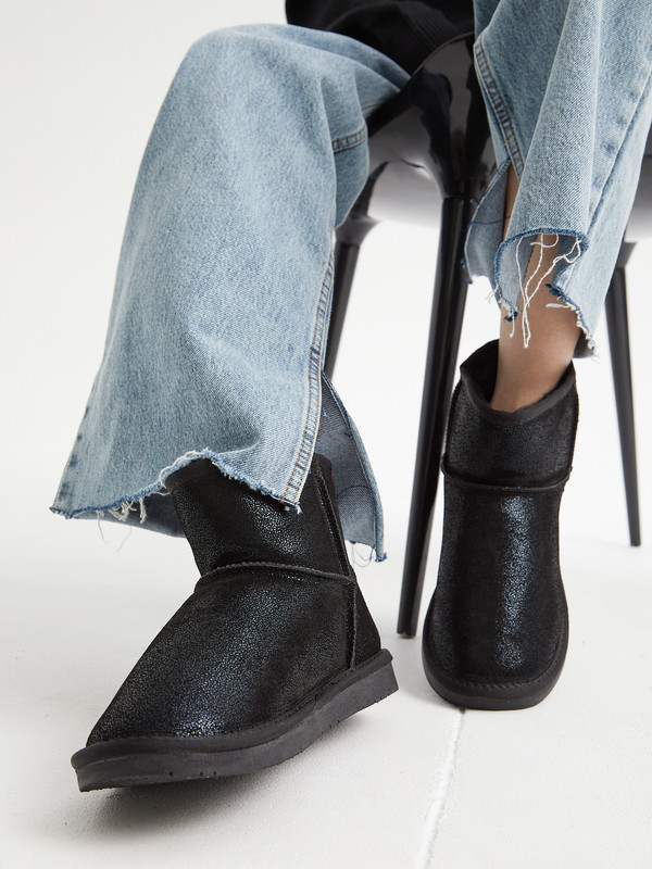 Угги женские Nobbaro черные 42 RU