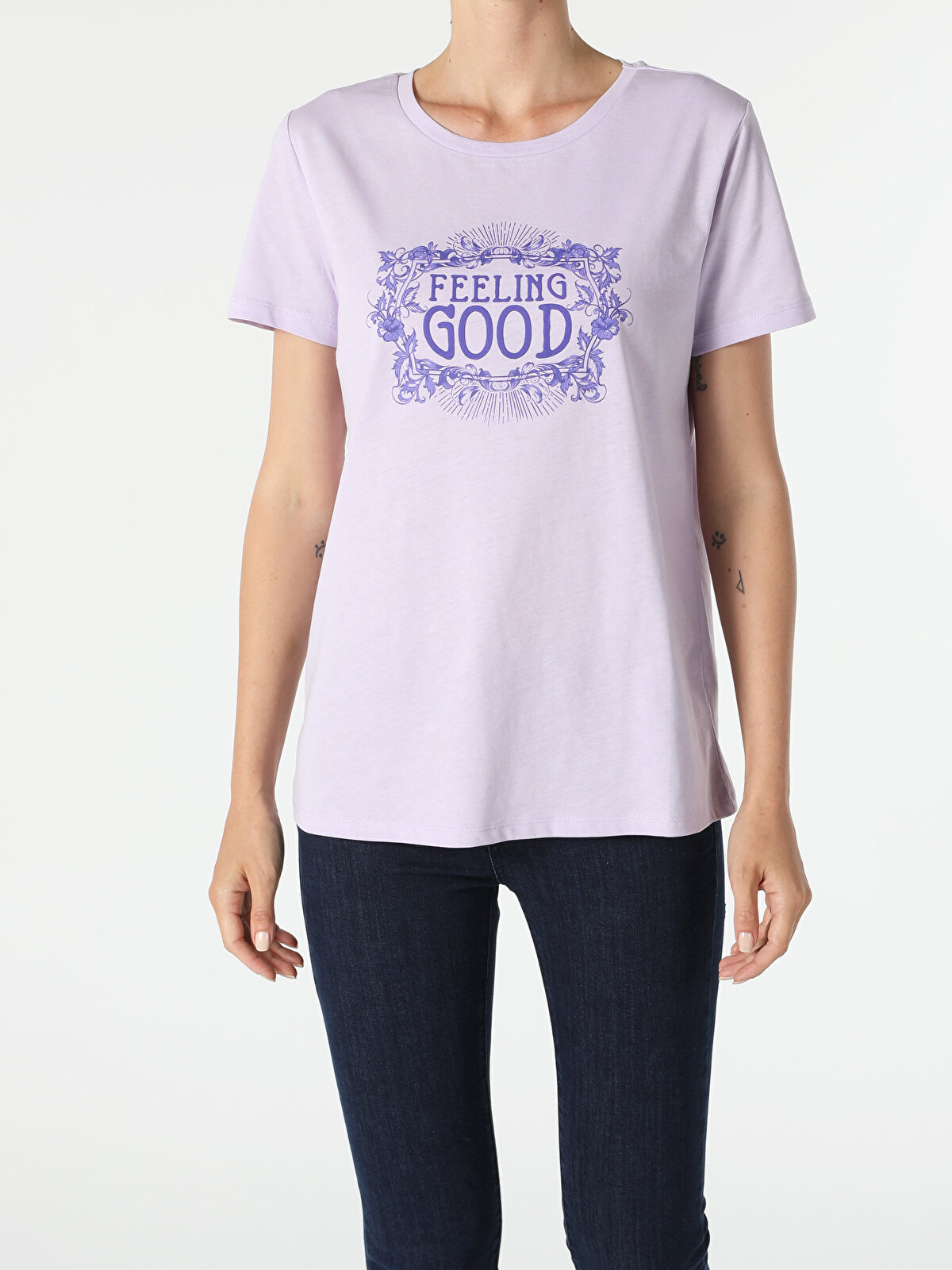 

Футболка женская Colin's CL1055092_Q1.V1IL фиолетовая XS, Фиолетовый, CL1055092_Q1.V1IL