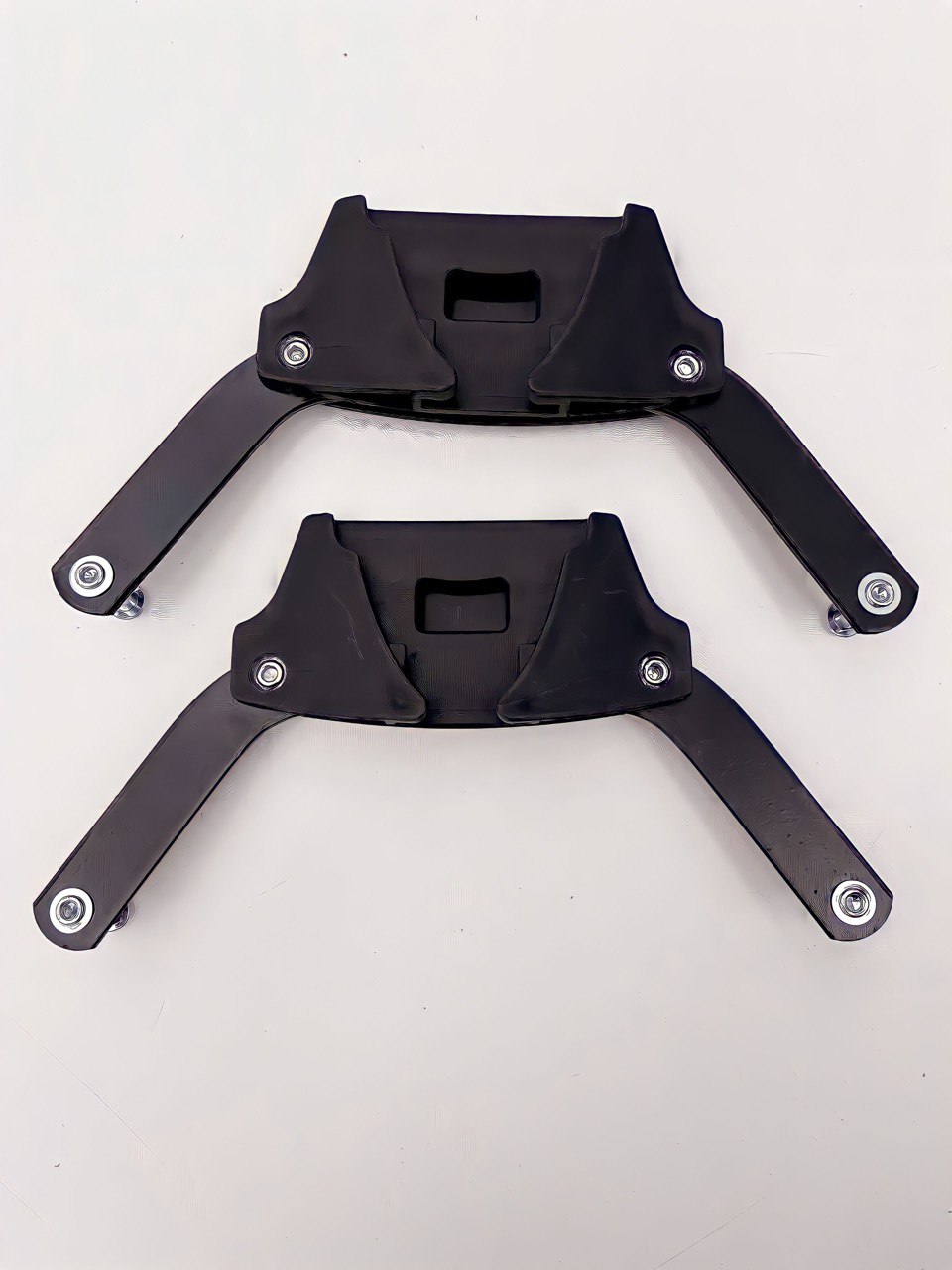 Адаптер Bart-Plast для установки автолюльки (Carlo)