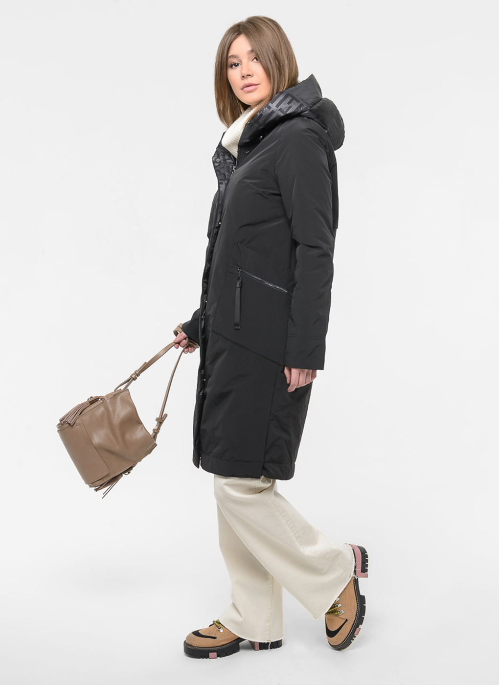 

Пальто женское Каляев 60652 черное 42 RU, 60652