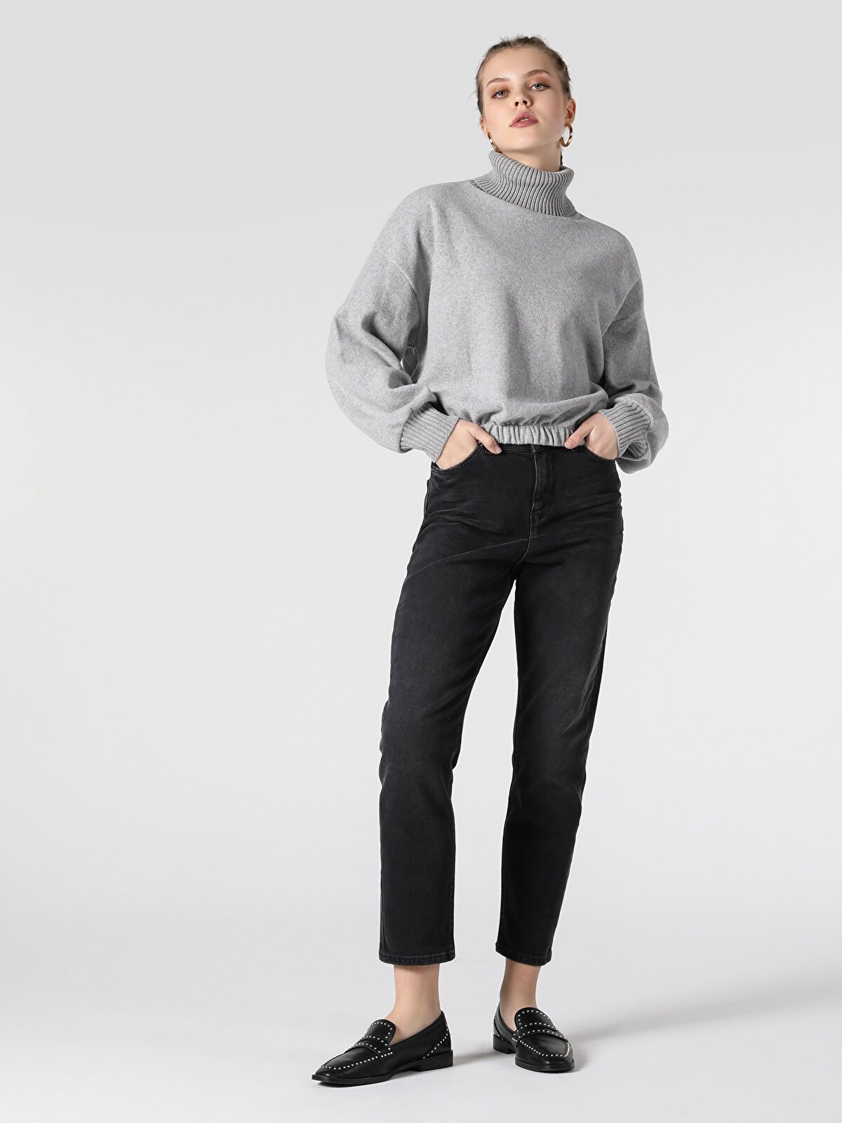 

Джемпер женский Colins CL1055909_Q1.V1GA серый S, CL1055909_Q1.V1GA