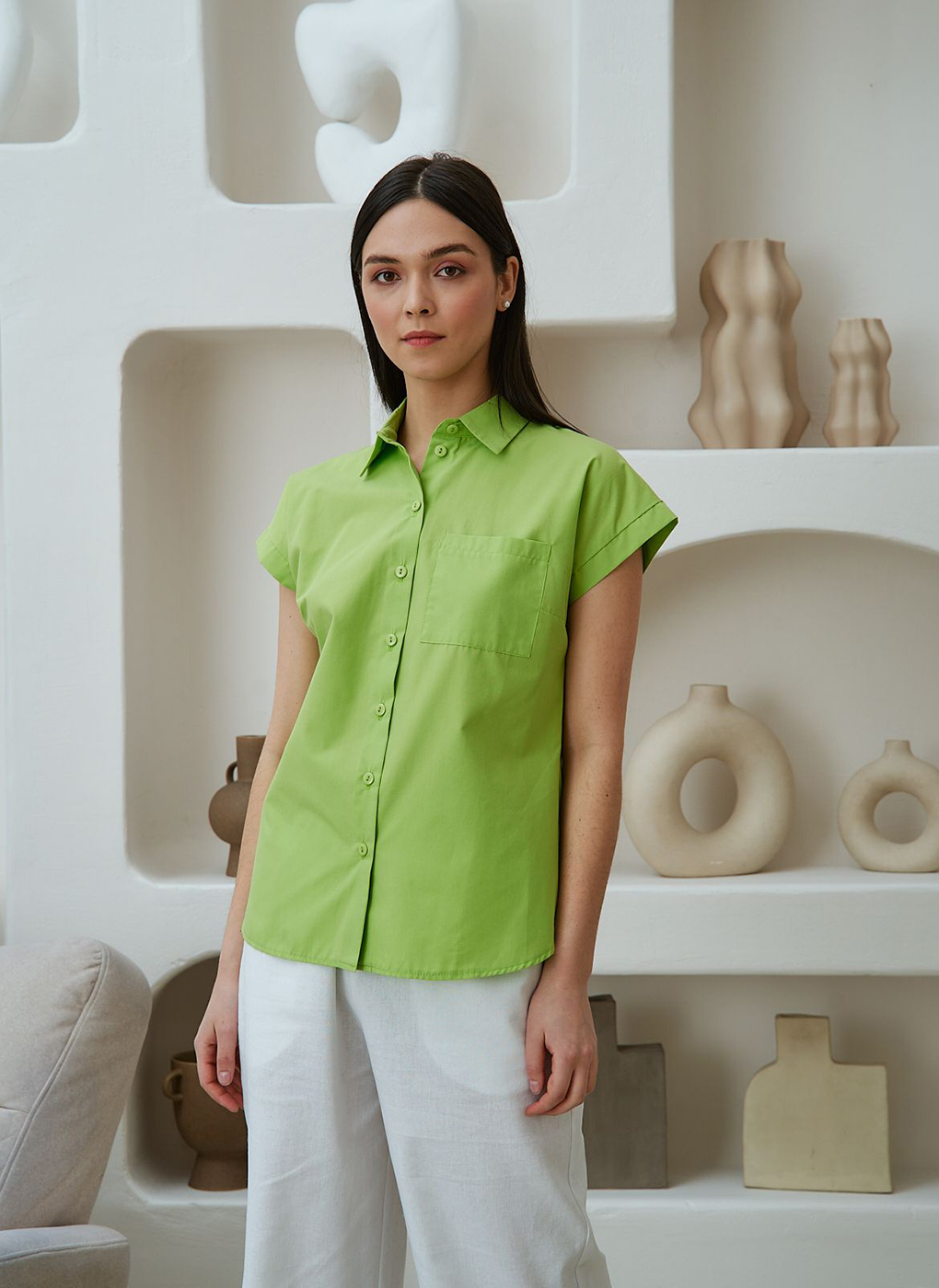 Рубашка женская Каляев 60947 зеленая 50 RU