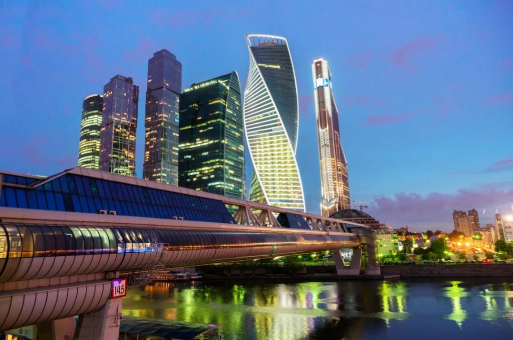 

Алмазная мозаика картина стразами Москва - Сити, 30х40 см, 00114643