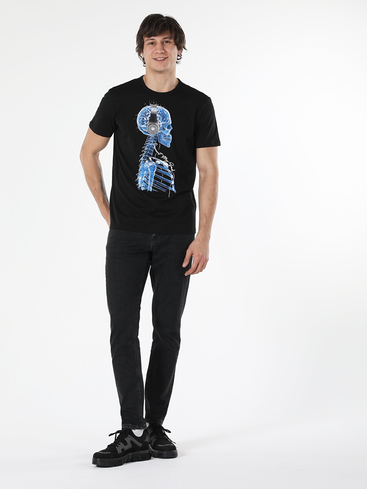 

Футболка мужская Colins CL1057197_Q1.V1 черная XXL, Черный, CL1057197_Q1.V1