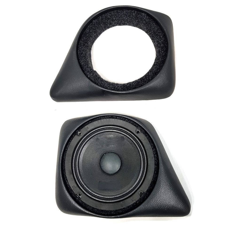 

Подиумы Real Sound Нива Урбан (Niva Urban) 16 см в нижнюю часть обшивки, кожзам, 2 шт