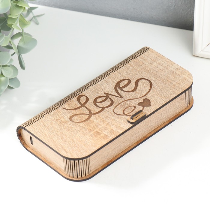 

Шкатулка Love 17х8,5х3 см, Бежевый