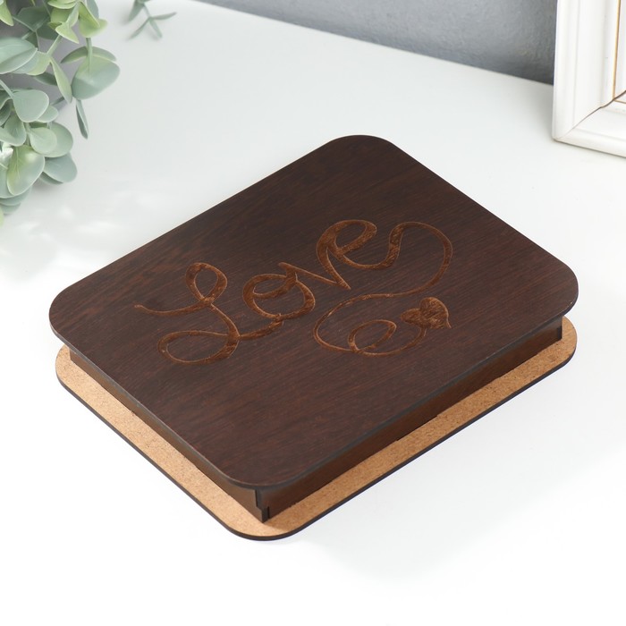 

Шкатулка Love 17х14х3 см, Коричневый