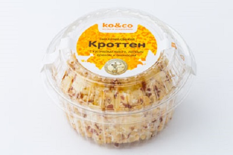 Сыр мягкий ko&co Кроттен козий с кусочками манго лесным орехом и ананасом 18% 130 г бзмж