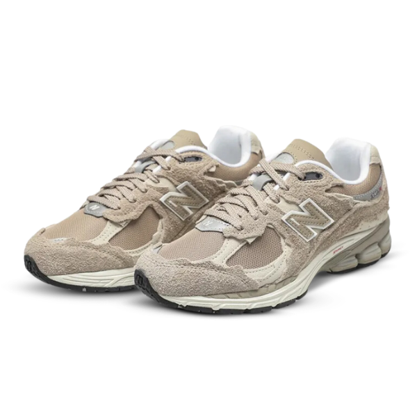 Кроссовки женские New Balance M2002RDL бежевые 38 EU