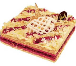 Торт У Палыча малиновый комбинированный 900 г