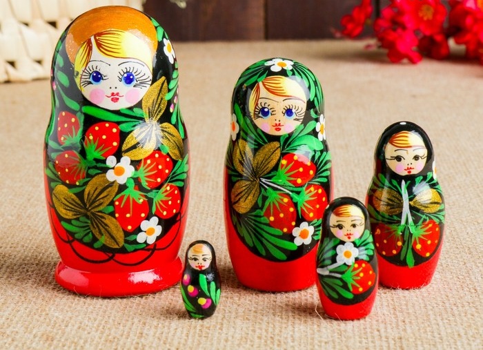

Деревянная игрушка Sima-land Матрёшка Хохломская, 5 кукол