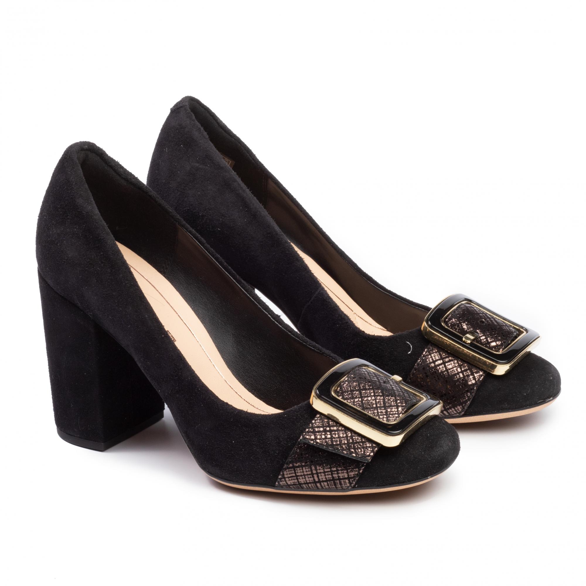 

Туфли женские Clarks Amabel Faye черные 39 EU, Черный, Amabel Faye