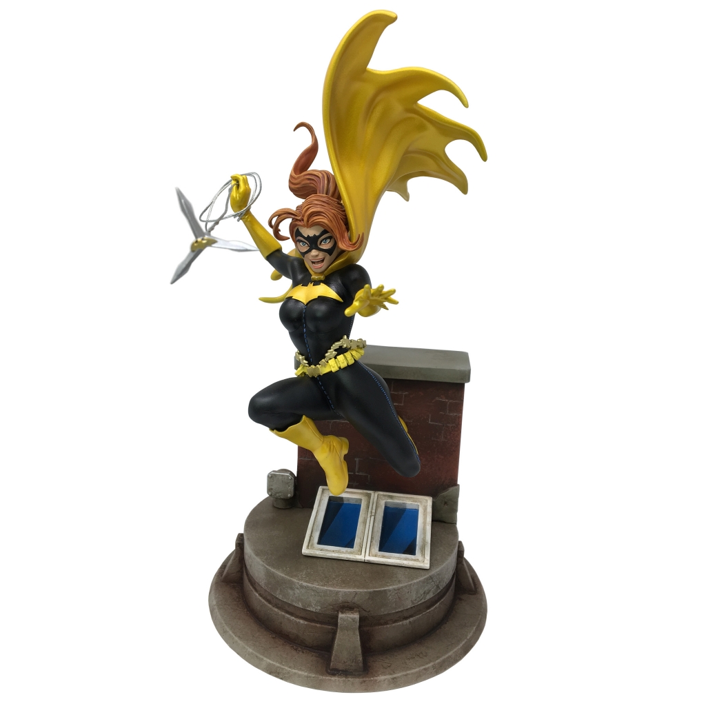 фото Фигурка chronicle collectibles dc super heroes: batgirl