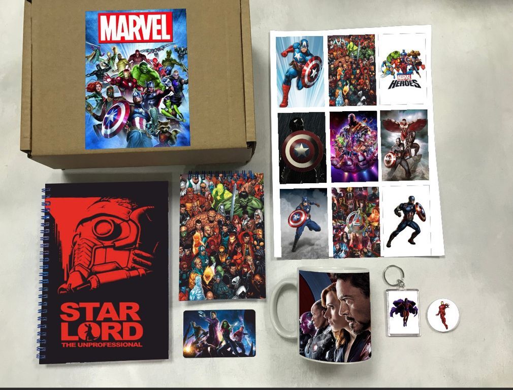 

Бокс с подарком с Супергероями Вселенной MARVEL - 4, 51502451-3, 7 предметов