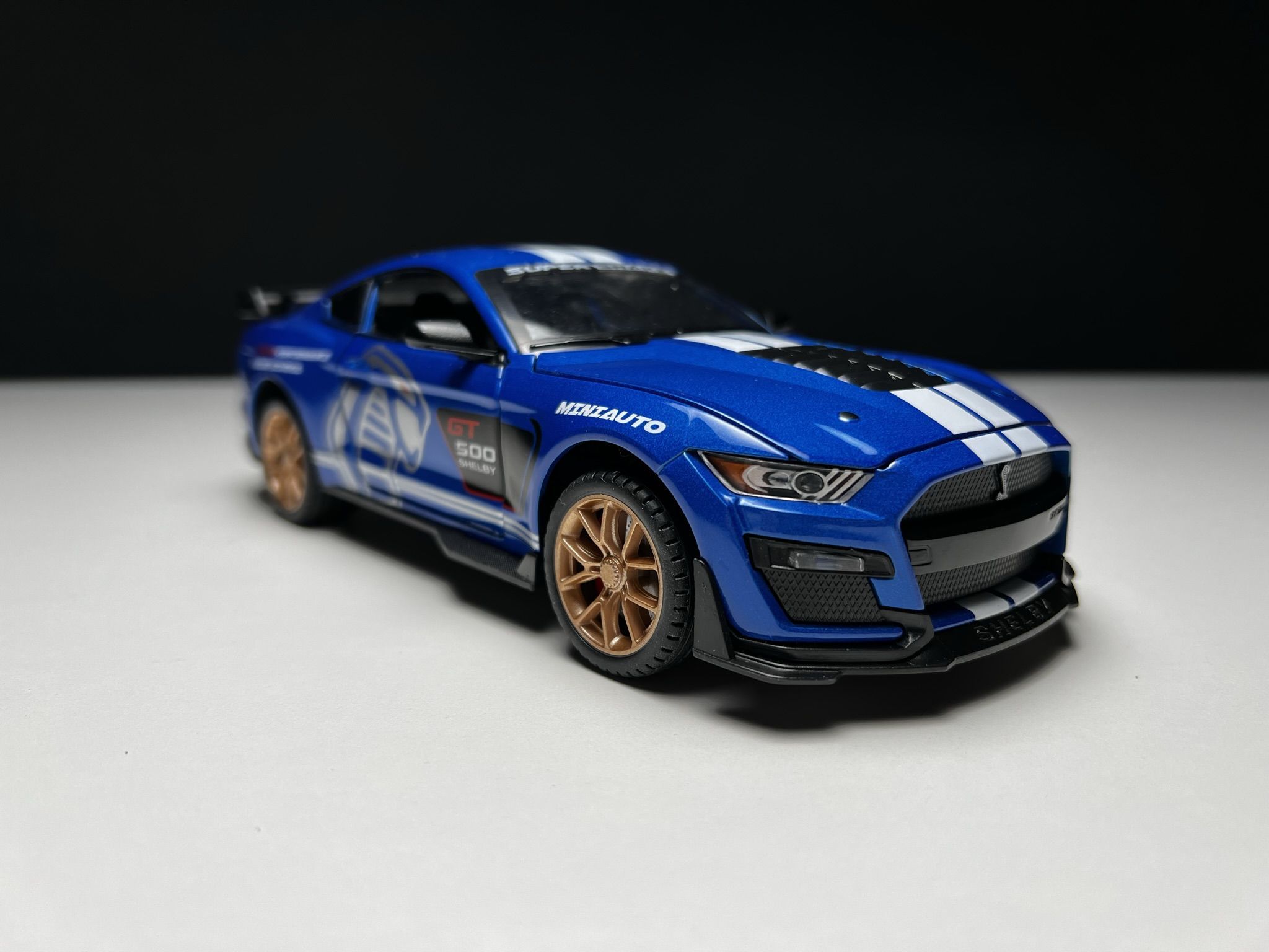 Машинка металлическая Элемент Ford Mustang Shelby 1:24 maisto 1 24 2020 mustang shelby gt500 orange static die cast vehicles collectible model car toys gift collection