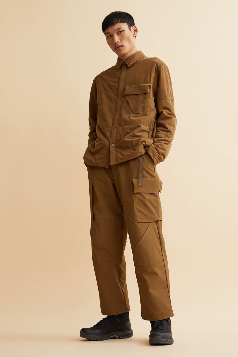 

Брюки мужские H&M 1068191001 коричневые XS (доставка из-за рубежа), Коричневый, 1068191001