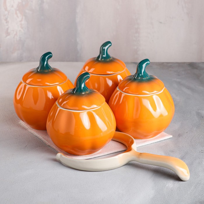 фото Набор для жаркого "тыква", цвет оранжевый, 5 предметов: 4 горшка 0.8 л, рогач керамика ручной работы