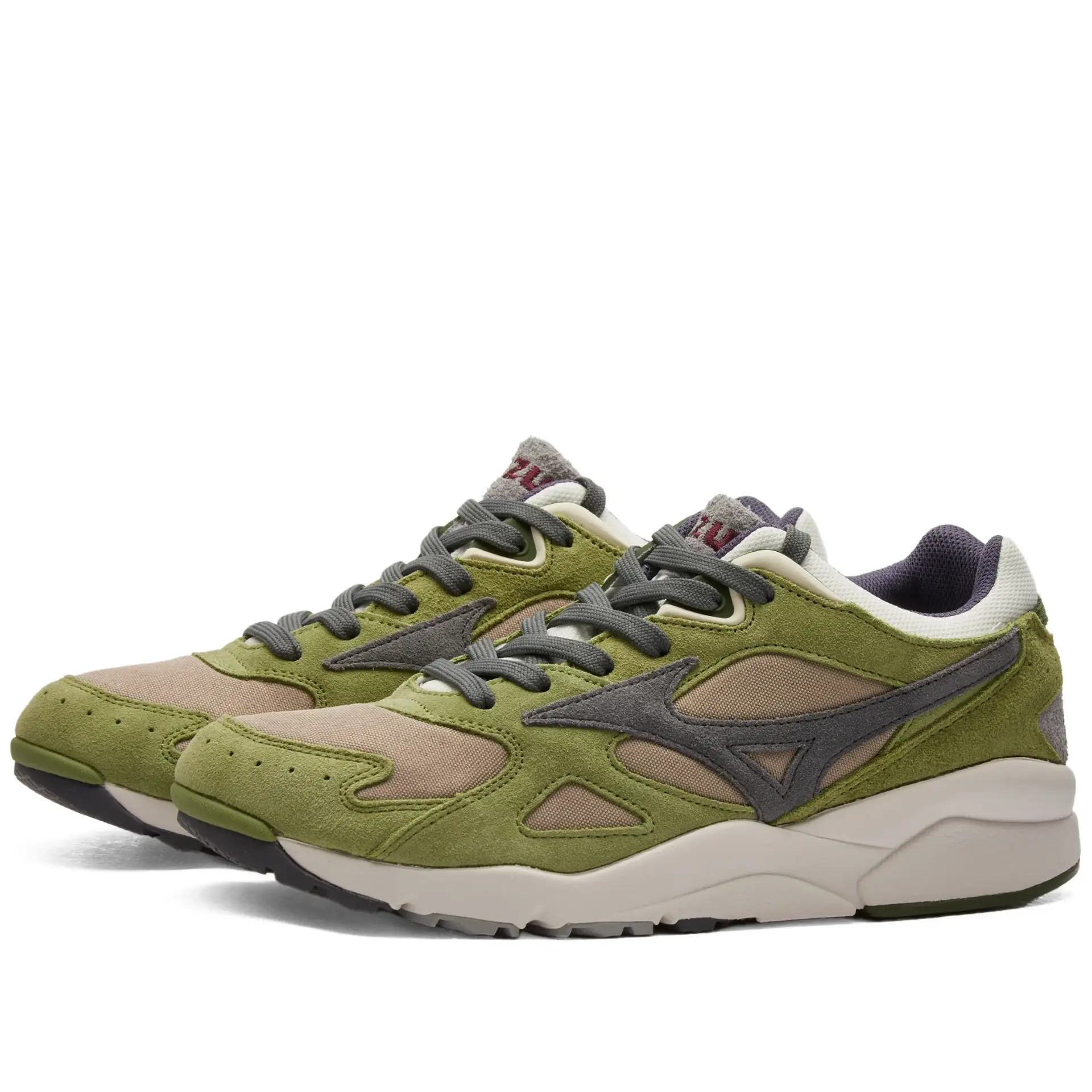 

Кроссовки унисекс Mizuno D1GA2279 зеленые 41 EU, Зеленый, D1GA2279