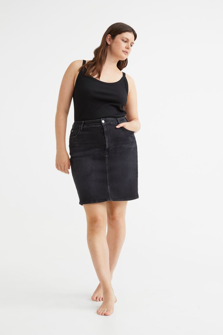 

Юбка женская H&M 1071021001 черная 2XS (доставка из-за рубежа), Черный, 1071021001
