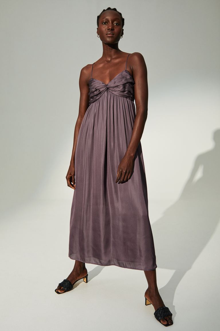 

Платье женское H&M 1071551002 фиолетовое S (доставка из-за рубежа), 1071551002