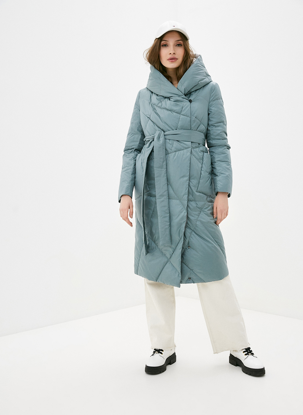 

Пальто женское WINTERRA 53159 зеленое 42 RU, 53159