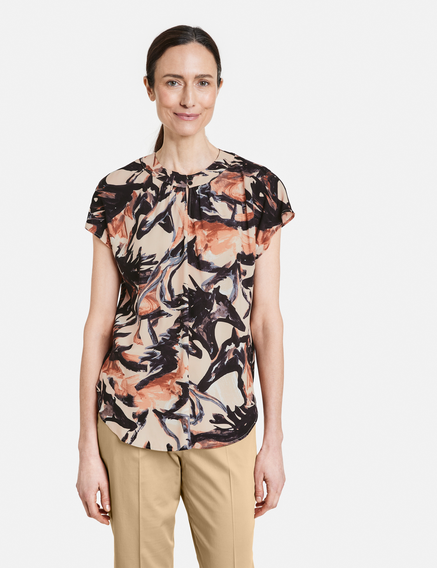 

Блуза женская Gerry Weber 160019-31505-9018 бежевая 46, Бежевый, 160019-31505