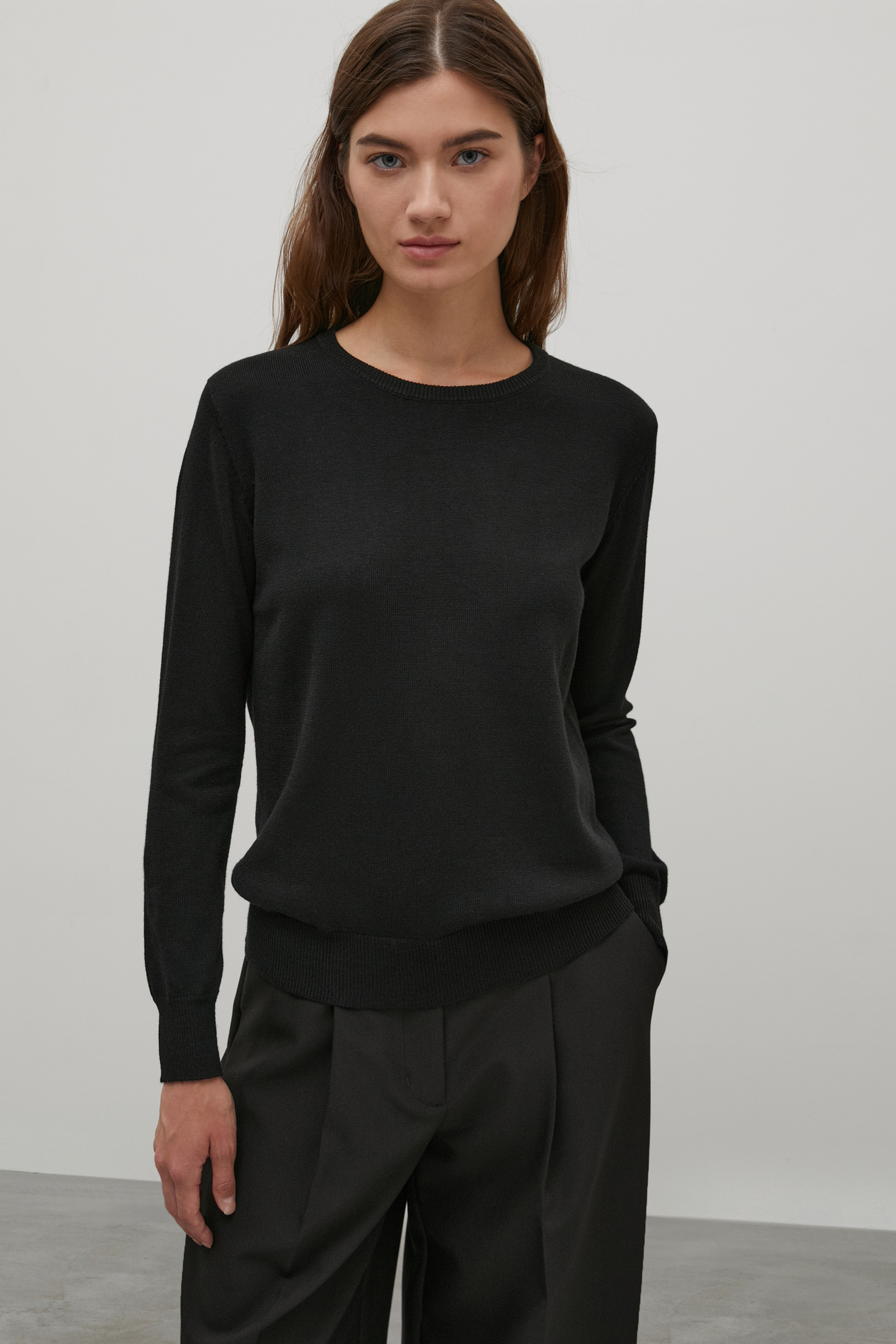 

Джемпер женский Finn Flare BAS-10135 черный L, BAS-10135