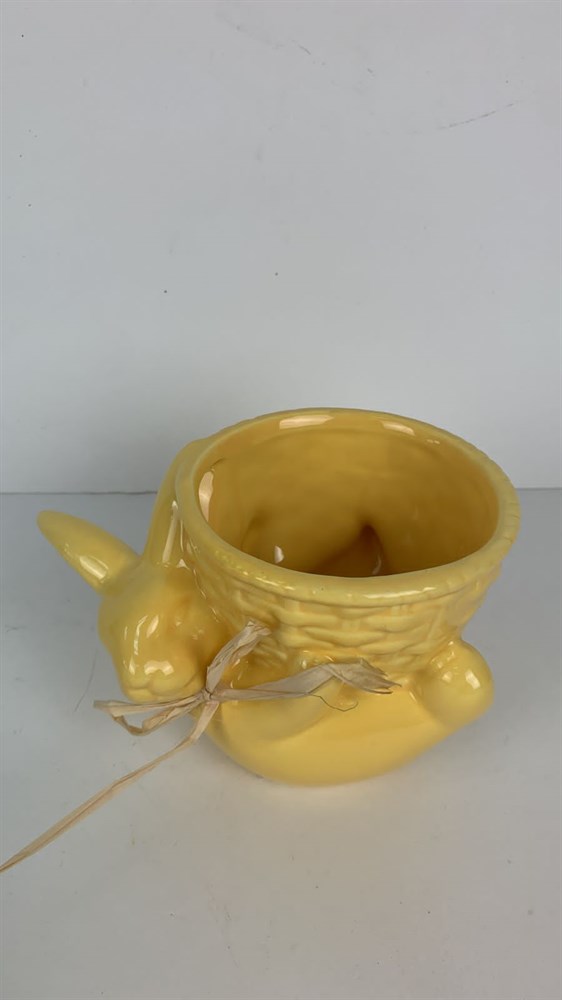 

Кролик с корзинкой (желтый)