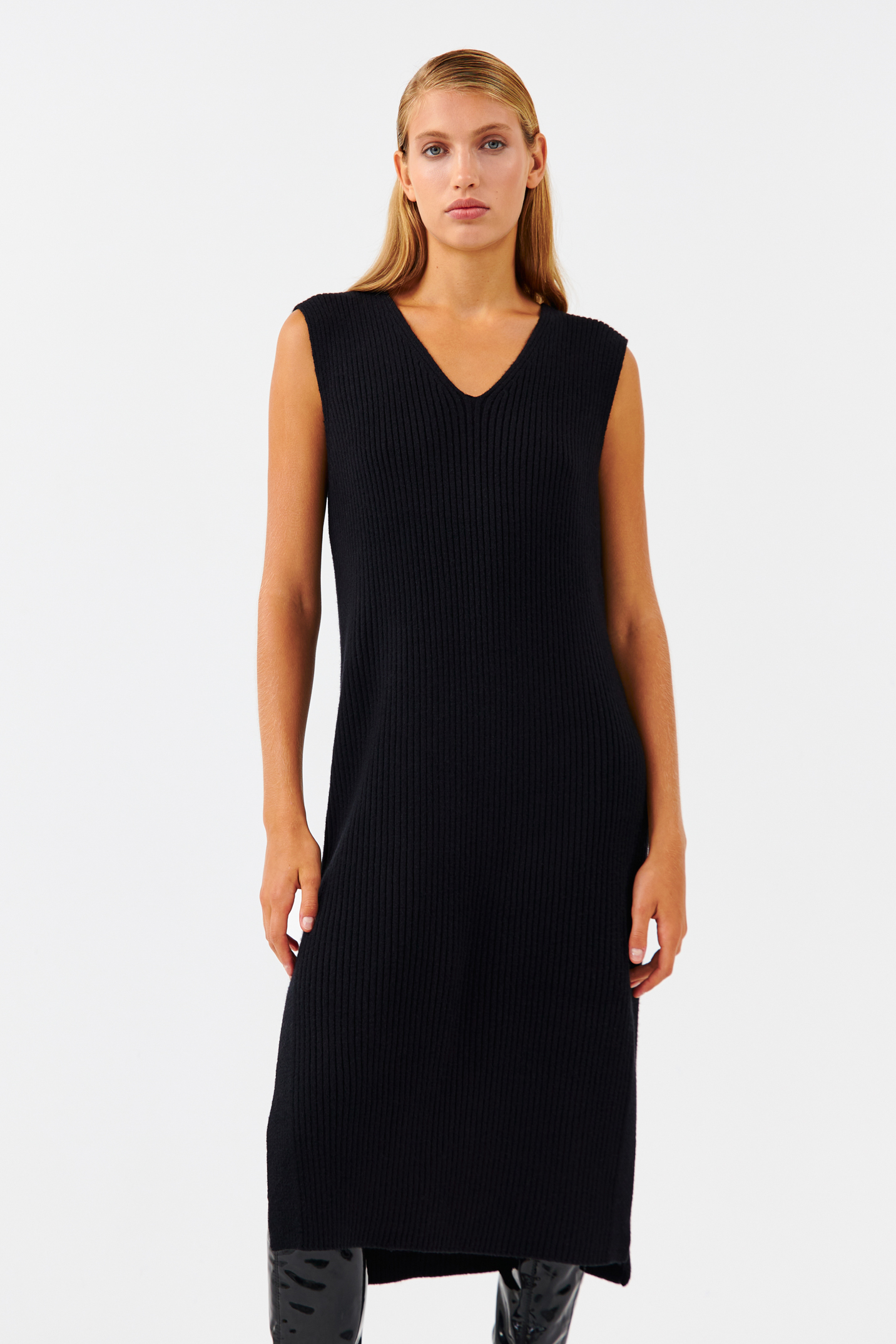Платье женское Befree 2241285550-50 черное XS