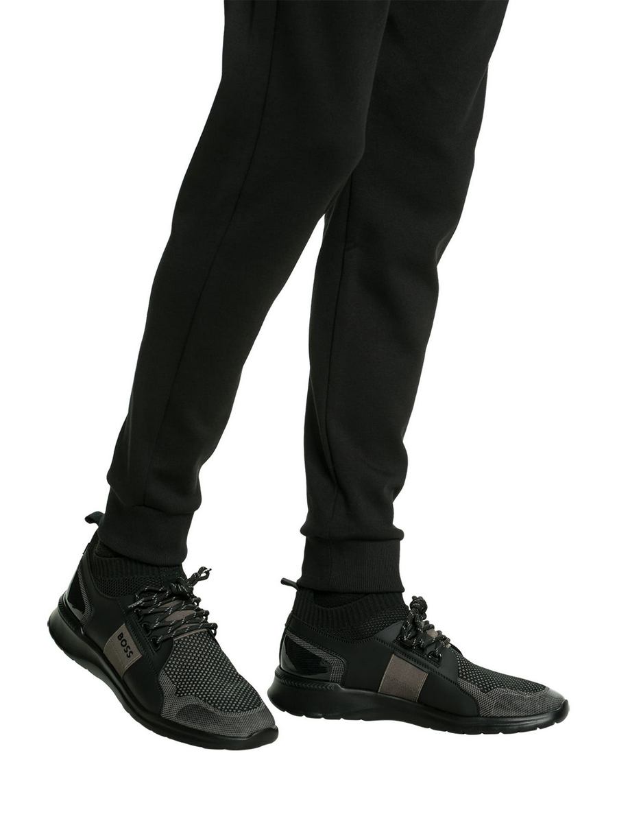 

Кроссовки мужские BOSS 001389632 черные 43 EU, Черный, 001389632