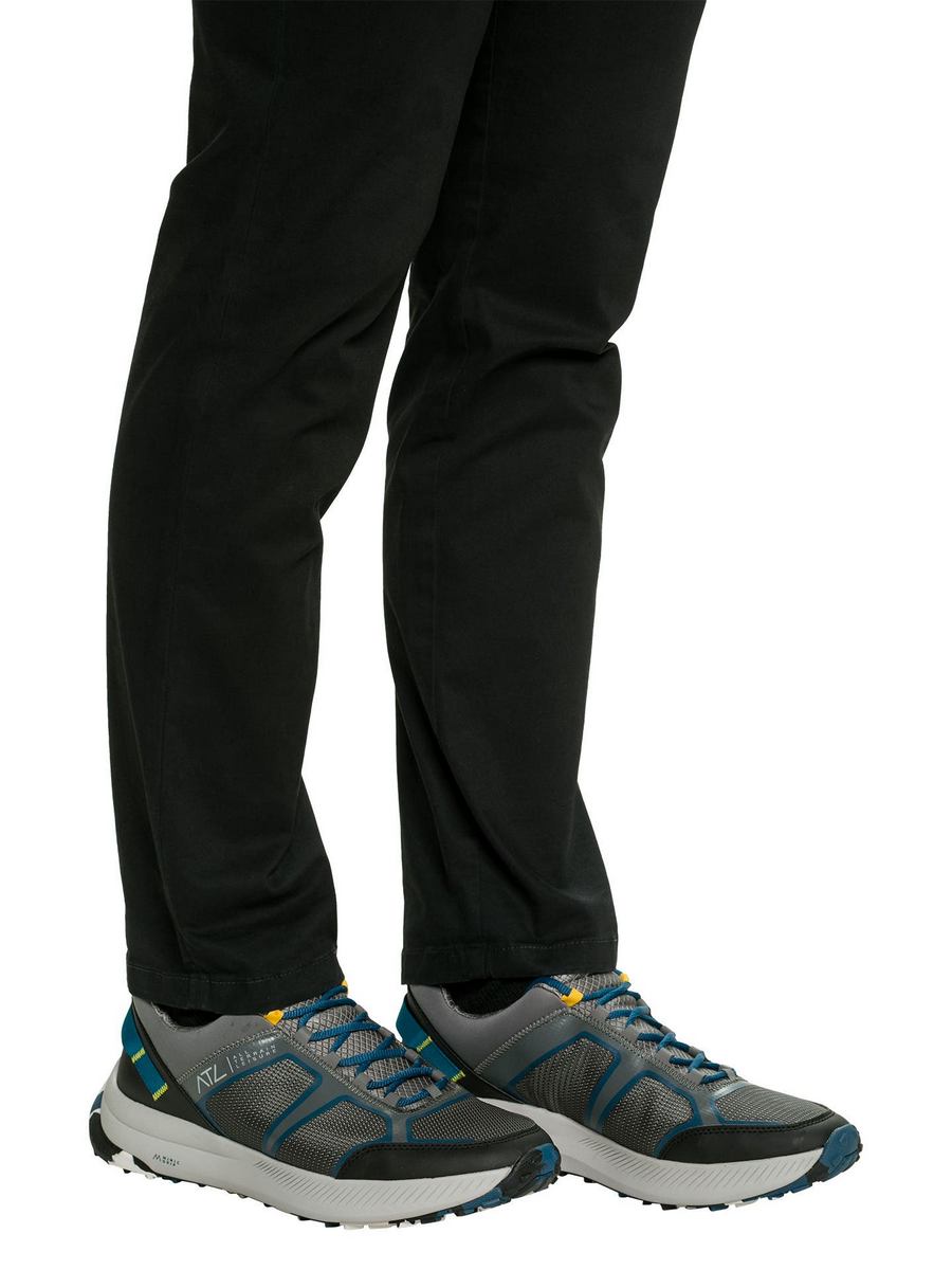 

Кроссовки мужские Clarks 001389958 серые 45 EU, Серый, 001389958