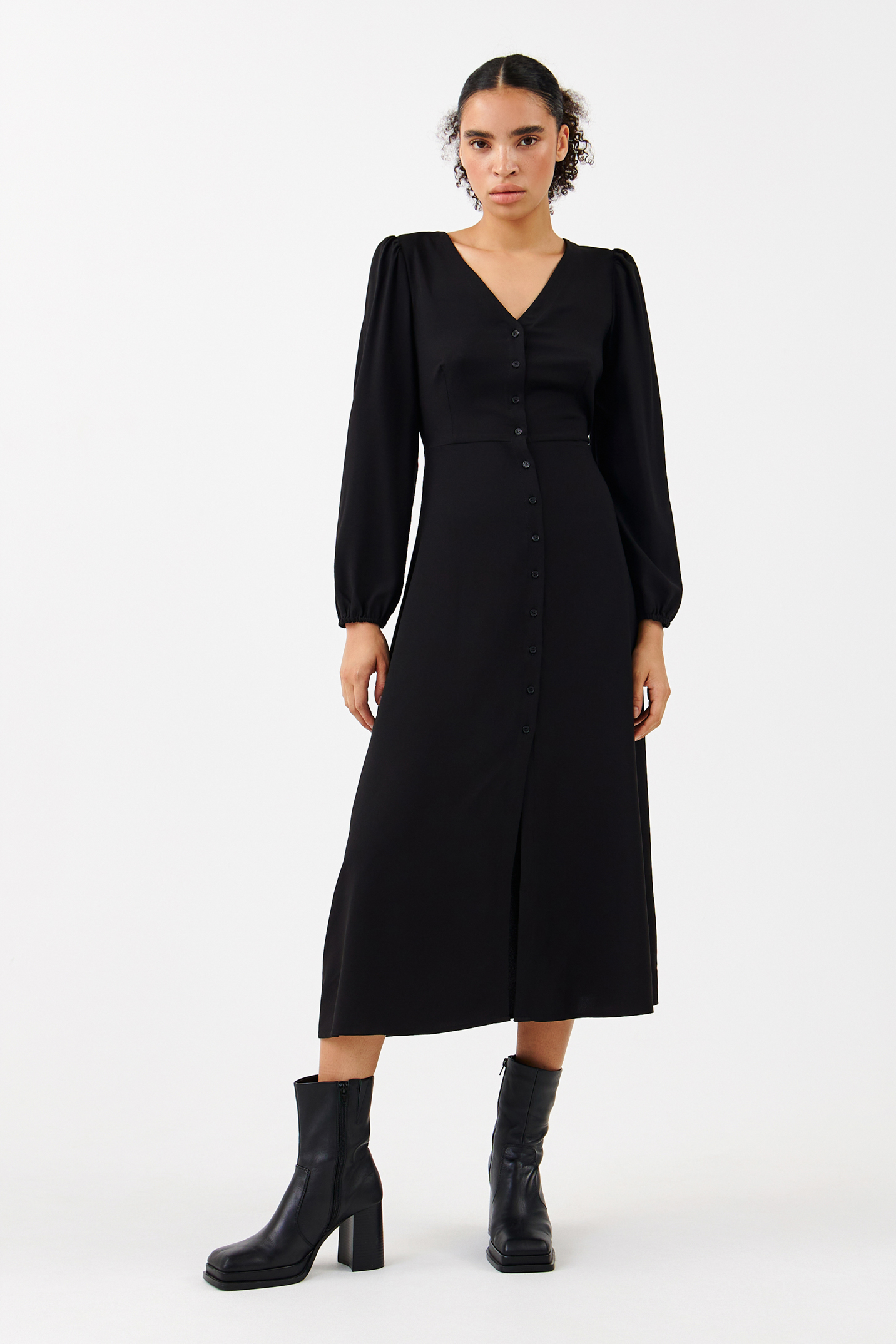 

Платье женское Befree 2241225542-50 черное L/XL, 2241225542-50