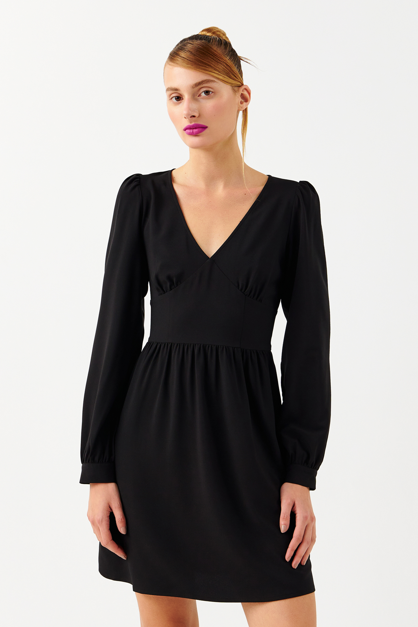 

Платье женское Befree 2241402583-50 черное L/XL, 2241402583-50