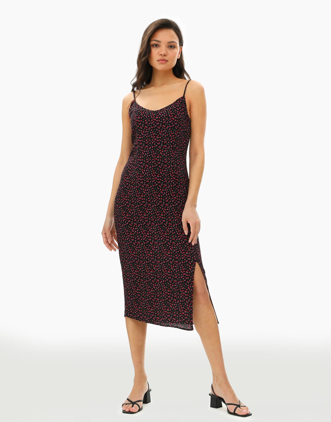 

Платье женское Gloria Jeans GDR027001 черное M, Черный, GDR027001