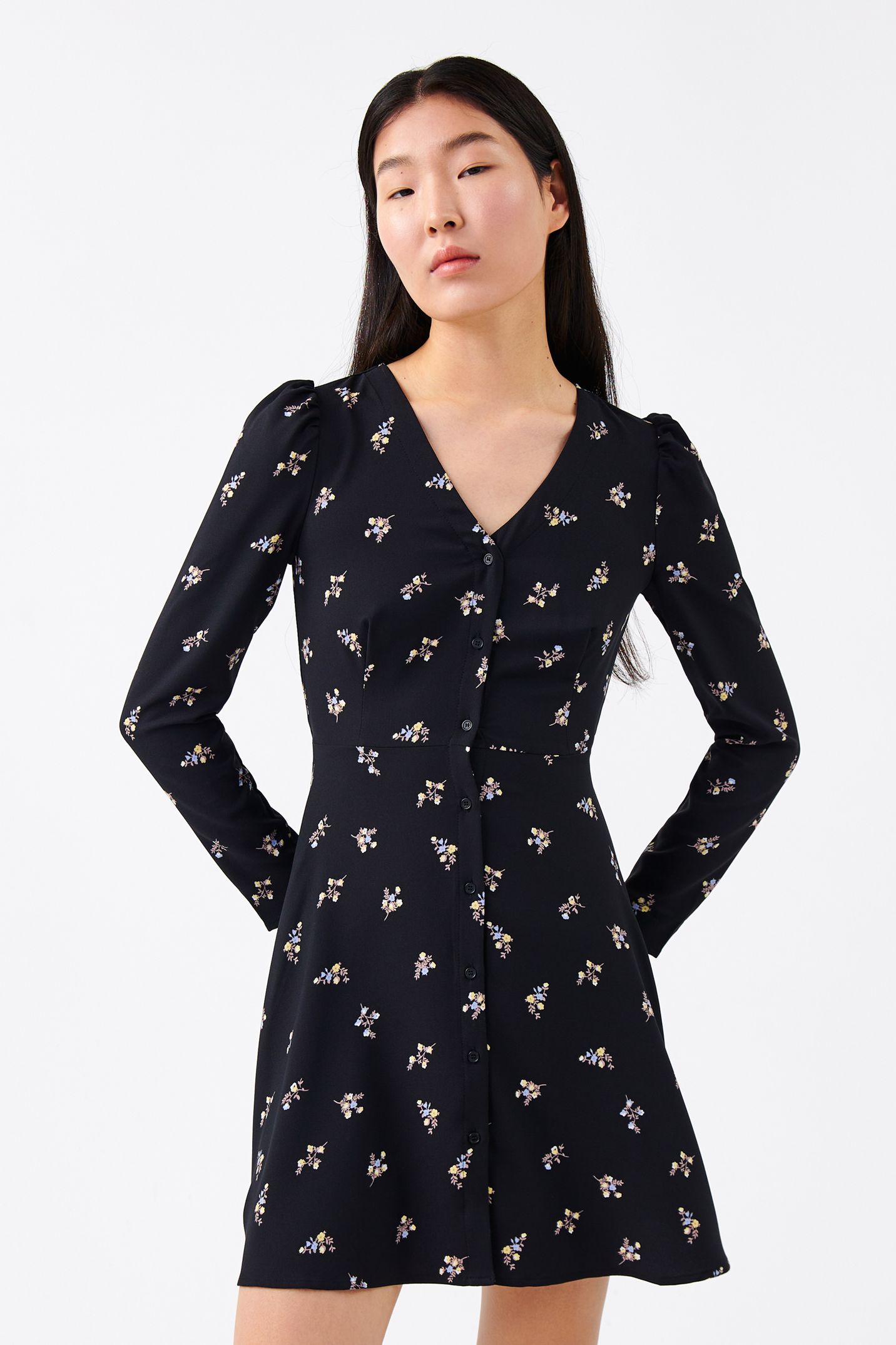 

Платье женское Befree 2241226543-54 черное L/XL, 2241226543-54