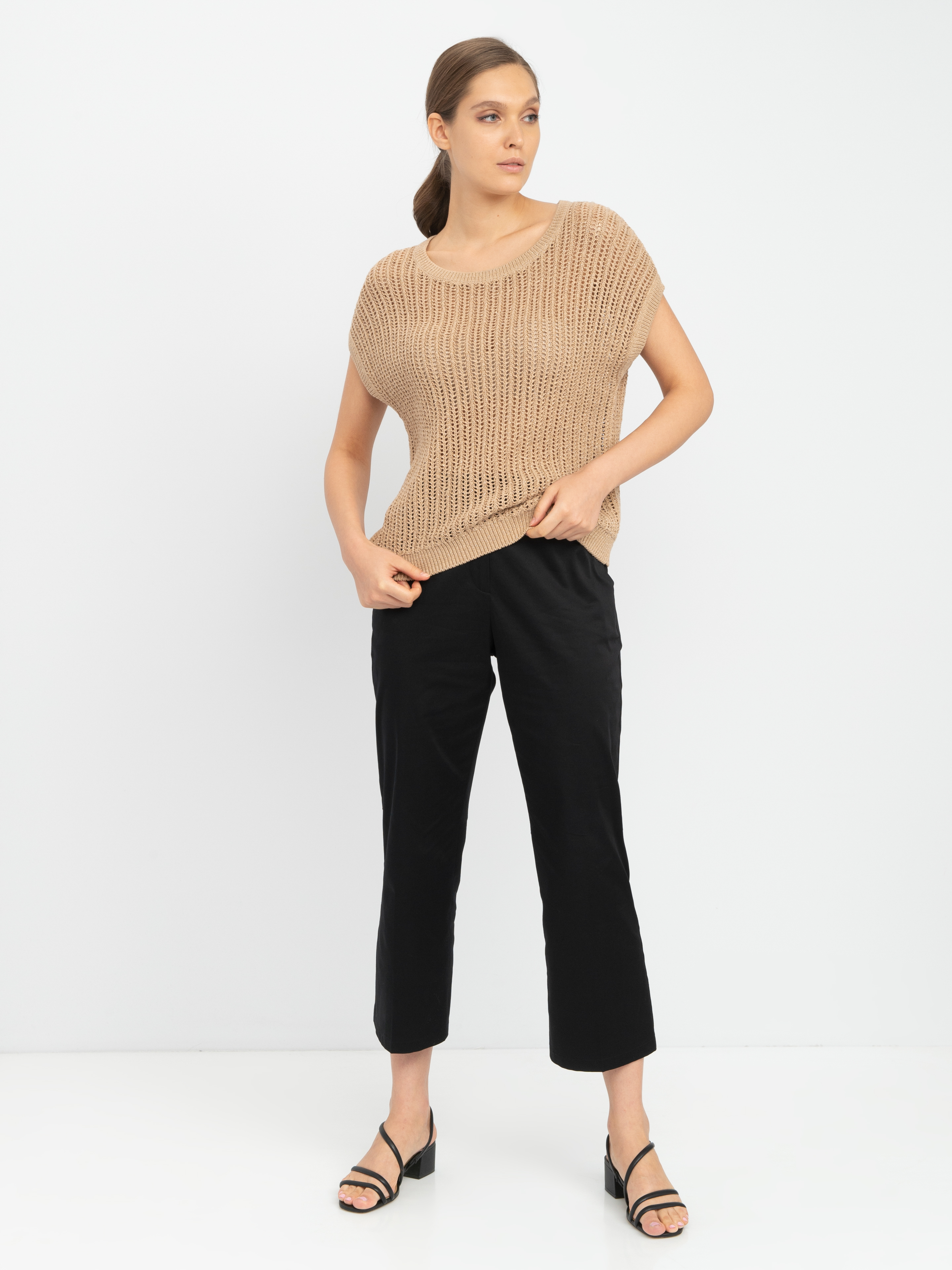 

Джемпер женский Gerry Weber 171019-35714 бежевый, 42, 171019-35714