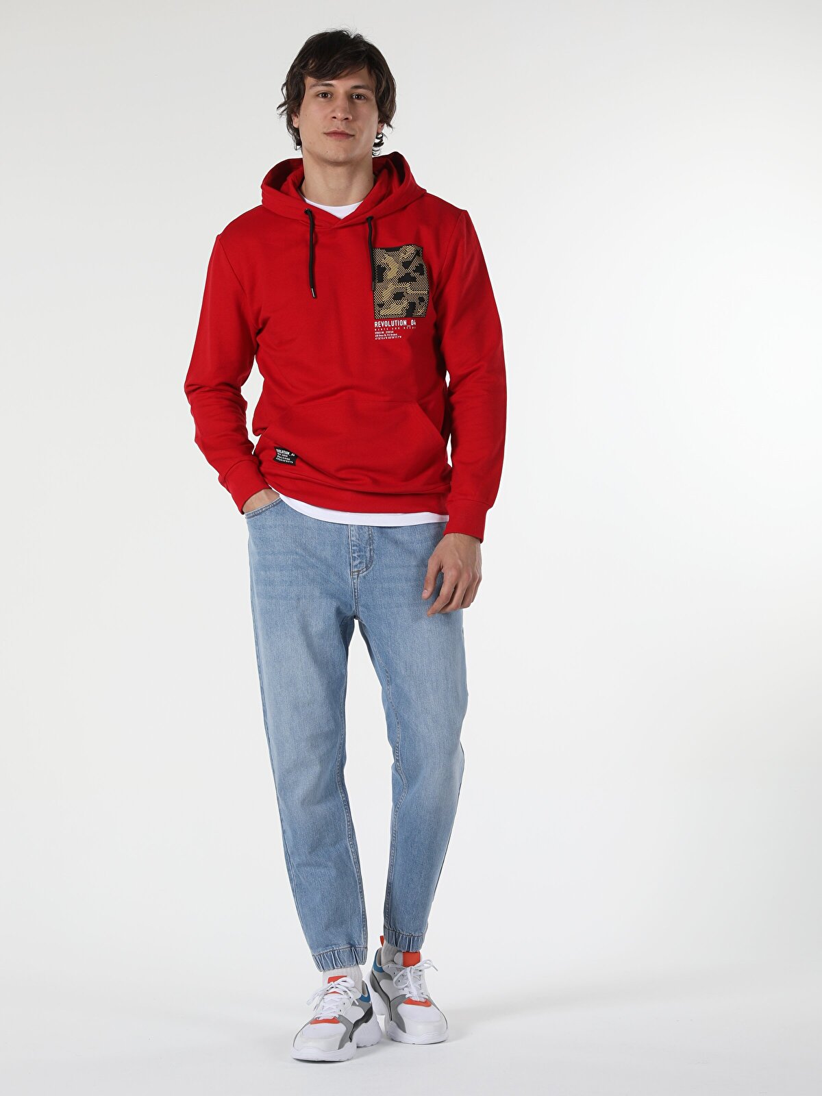 

Джинсы мужские Colins CL1058358_Q1.V1_DN41887 голубые 30-32 INT, CL1058358_Q1.V1_DN41887