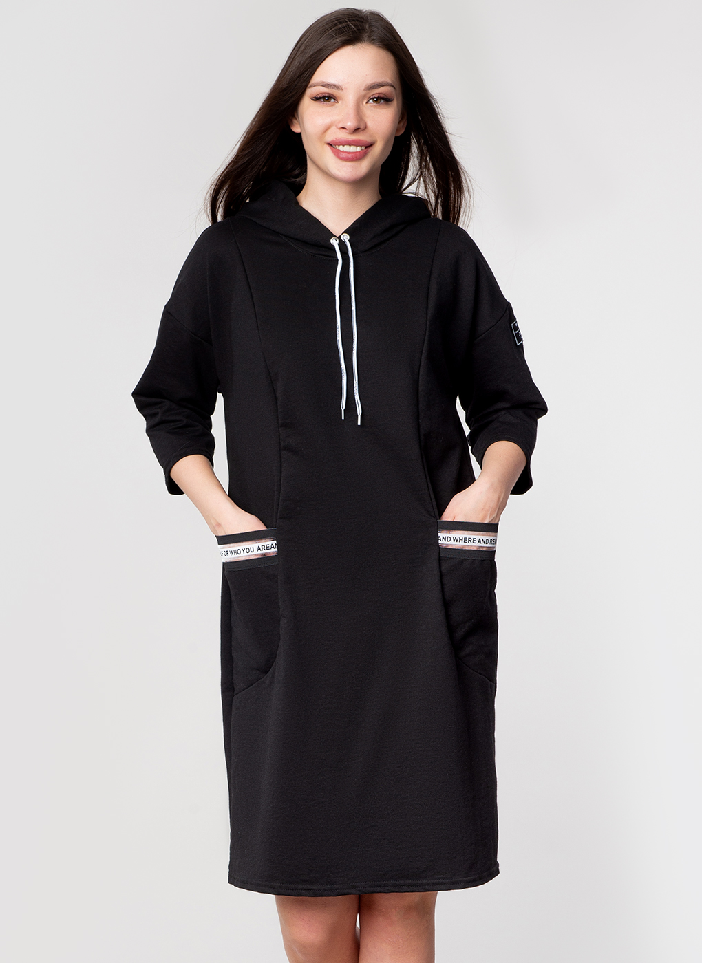 

Платье женское Каляев 60570 черное 60 RU, Черный, 60570