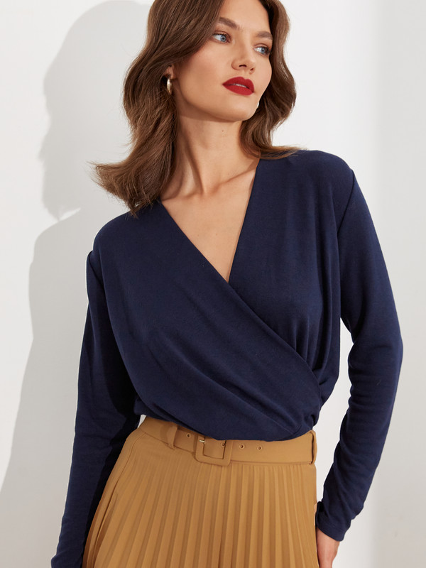 

Блуза женская EVA BERTEN А001 синяя XL, Синий, А001