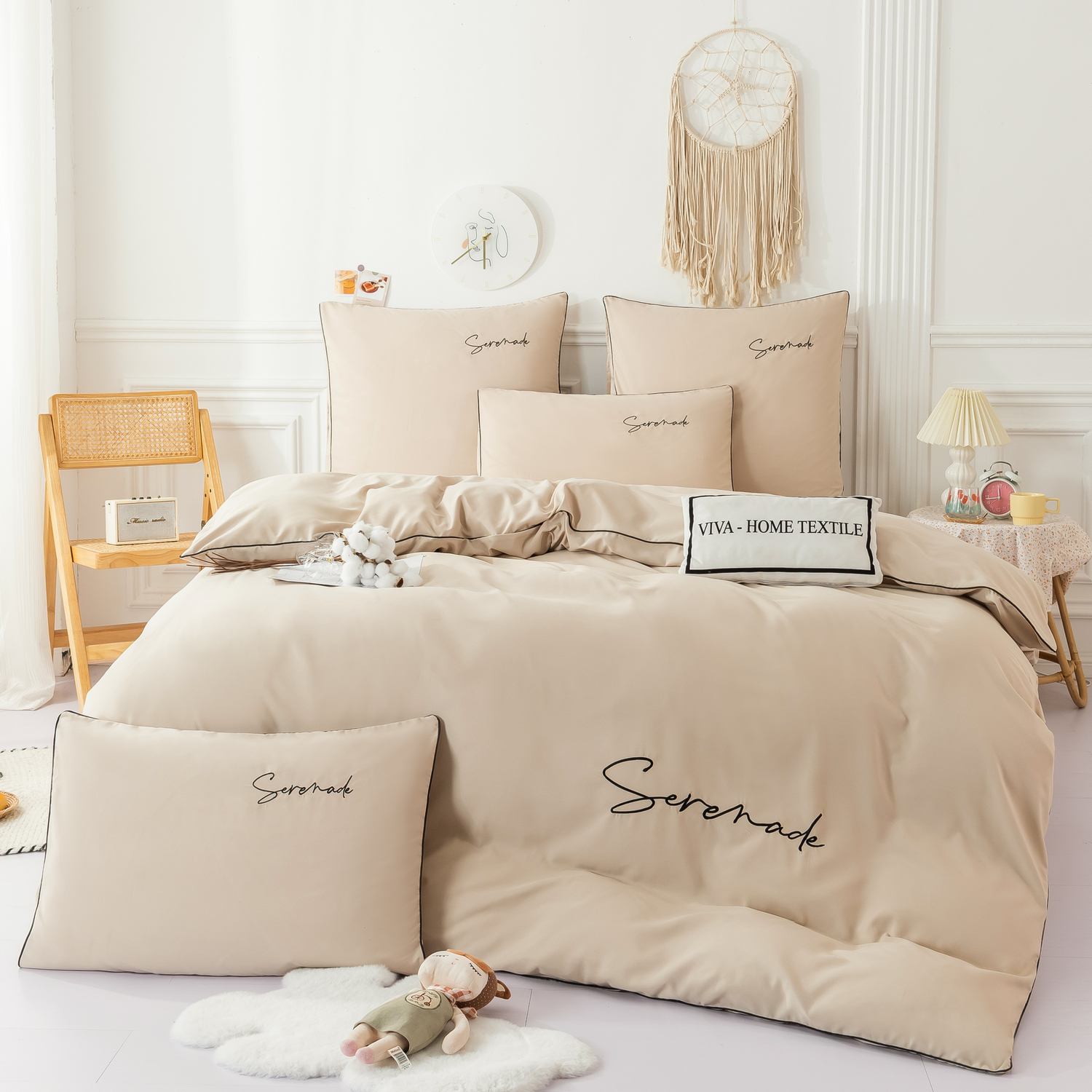 

Комплект постельного белья VIVA - HOME TEXTILE Сатин Вышивка на резинке 2 спальный 160х200, CHR0